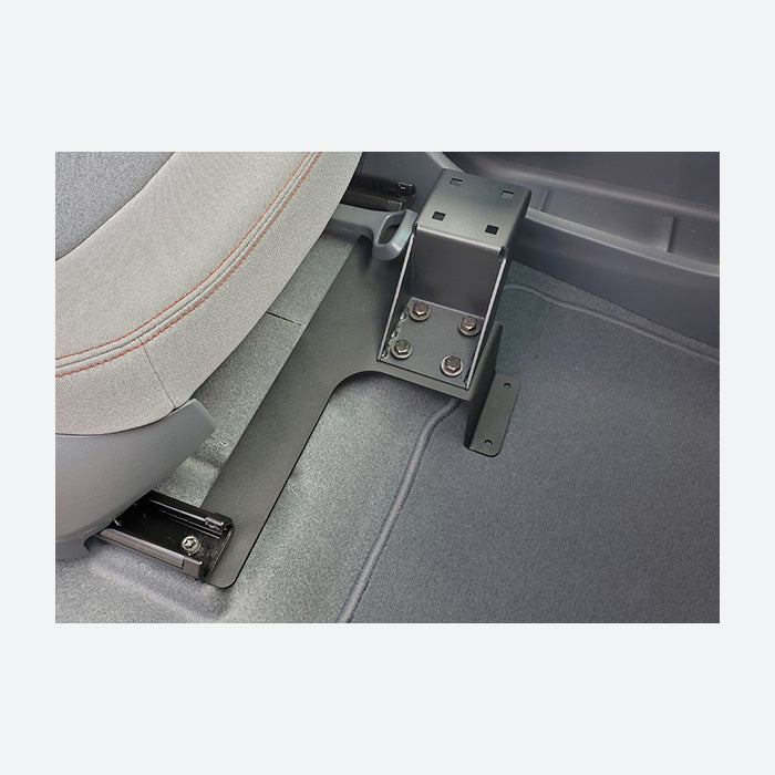 Gamber Johnson 2017+ Chevrolet Bolt Pedestal w Mongoose 9-in. Locking Slide Arm w Short Clevis 7170-0913-01